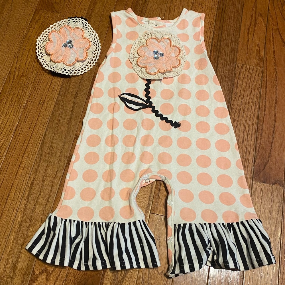 Peaches ‘n Cream 18M romper and bow